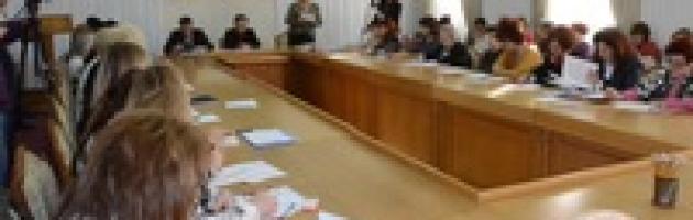 В Ялте прошёл круглый стол «Женщина в современном обществе»