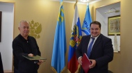 Сотрудничество с